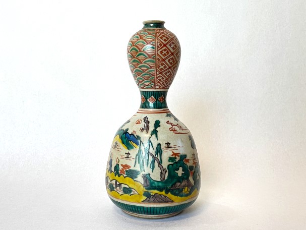 九谷焼色絵花瓶